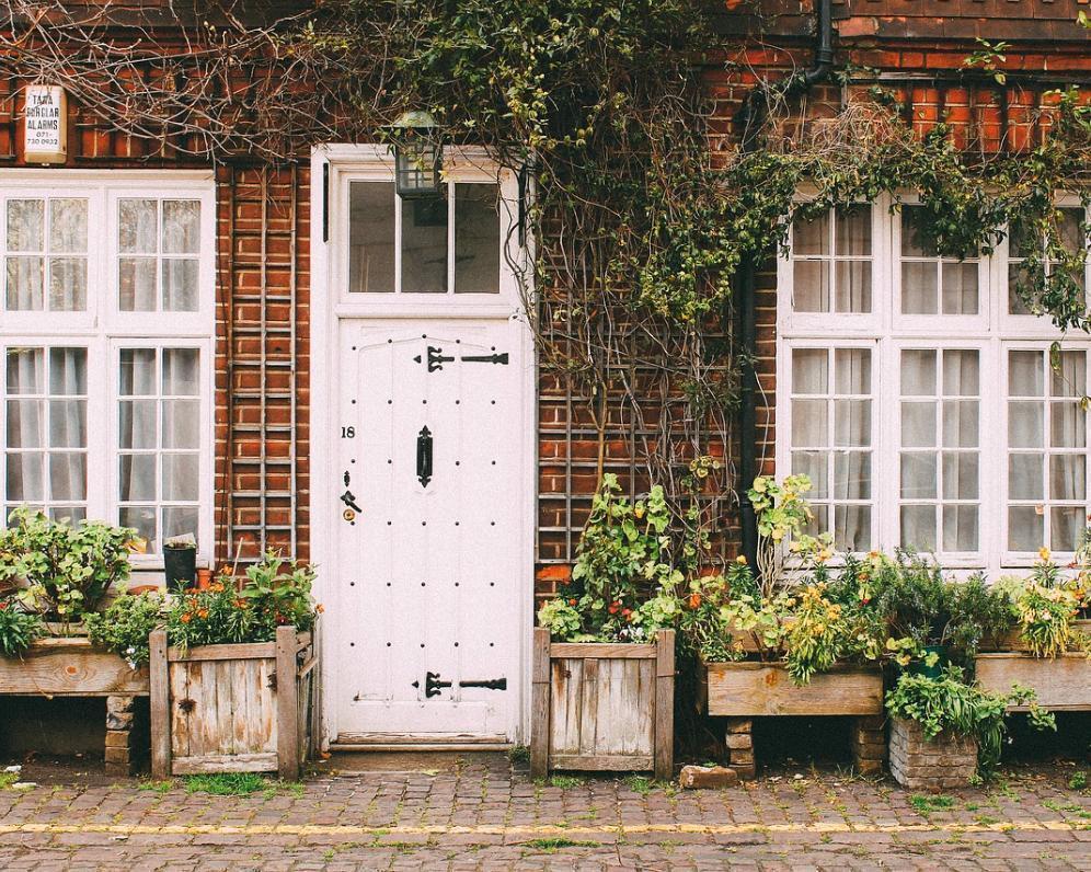 Koupě nemovitosti: Čekat nebo jednat teď?